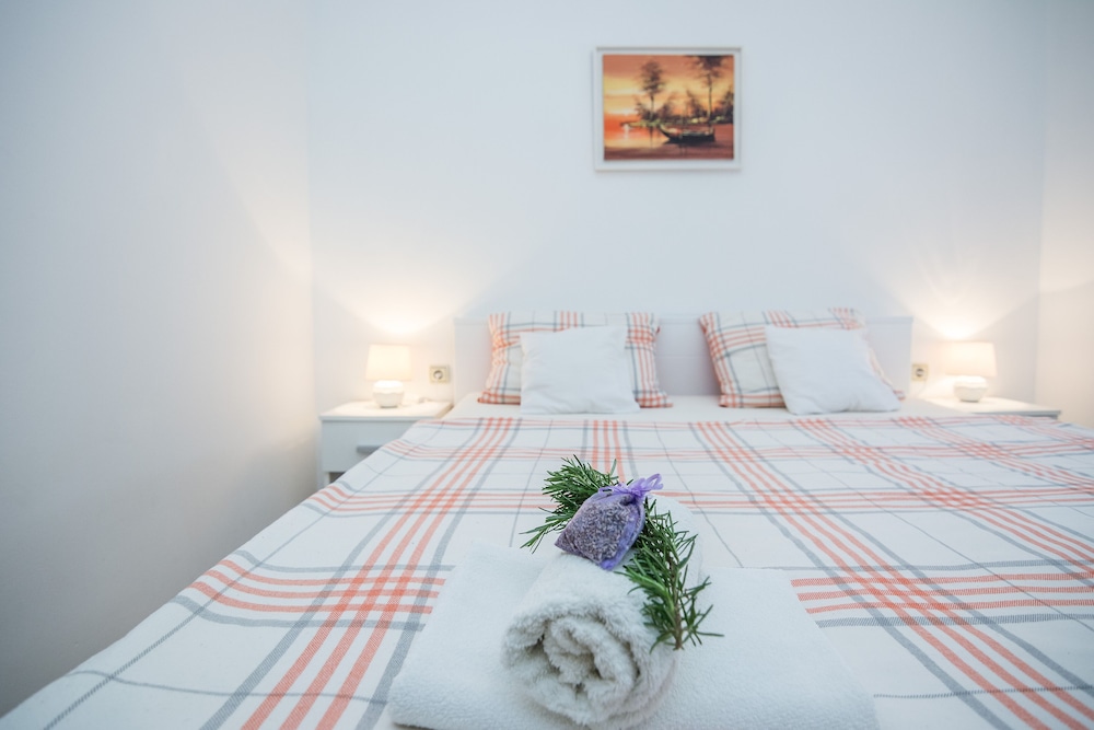 Classic Apartment (A3)