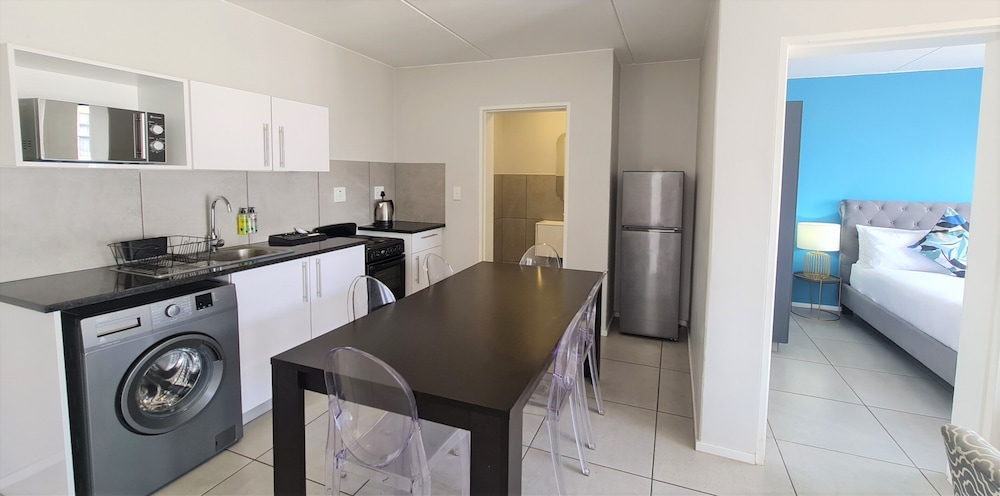 Standard Apartment, 3 Bedrooms - Photo 4