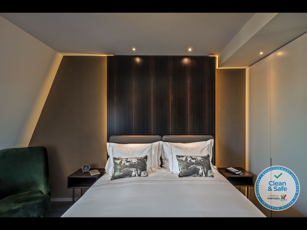 Premium Double Room, City View