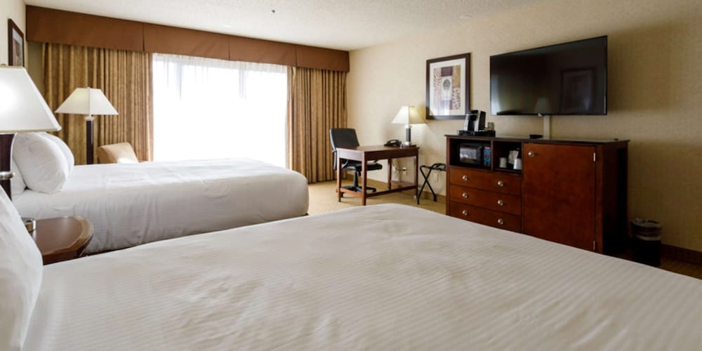 Premium Room, 2 Queen Beds photo 3