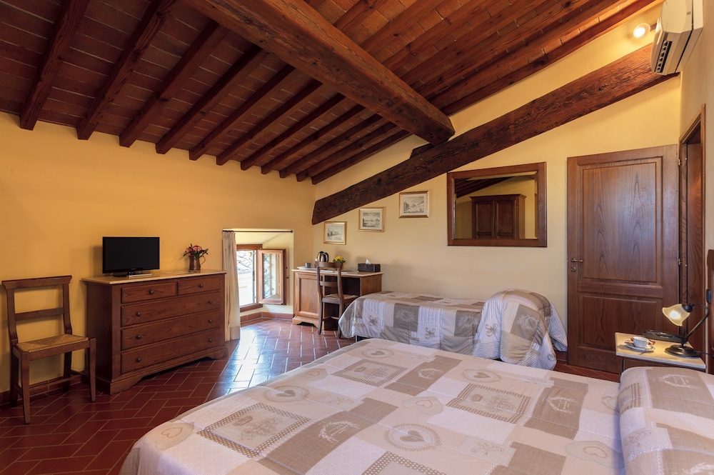 Family Double Room, 2 Bedrooms, 2 Bathrooms photo 1