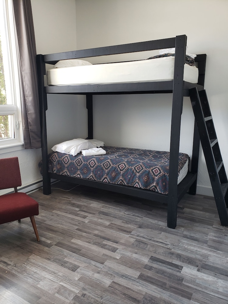 Economy Shared Dormitory photo 3