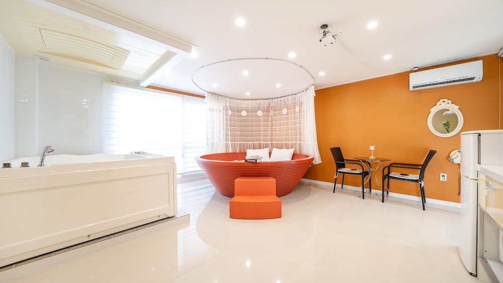 Basic Room, 1 Bedroom (202)