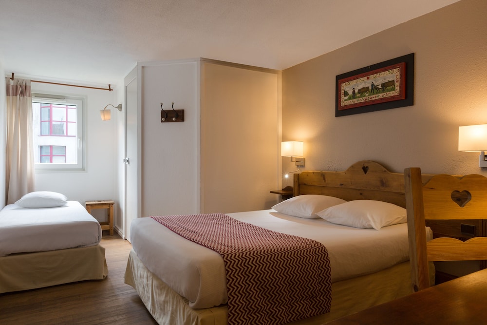 Comfort Triple Room - Photo 5