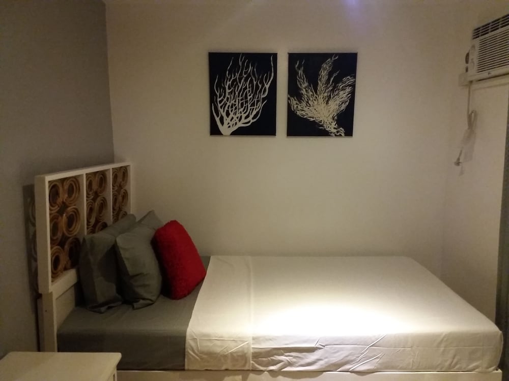 Room 3 | Double Bed Private Room photo 2