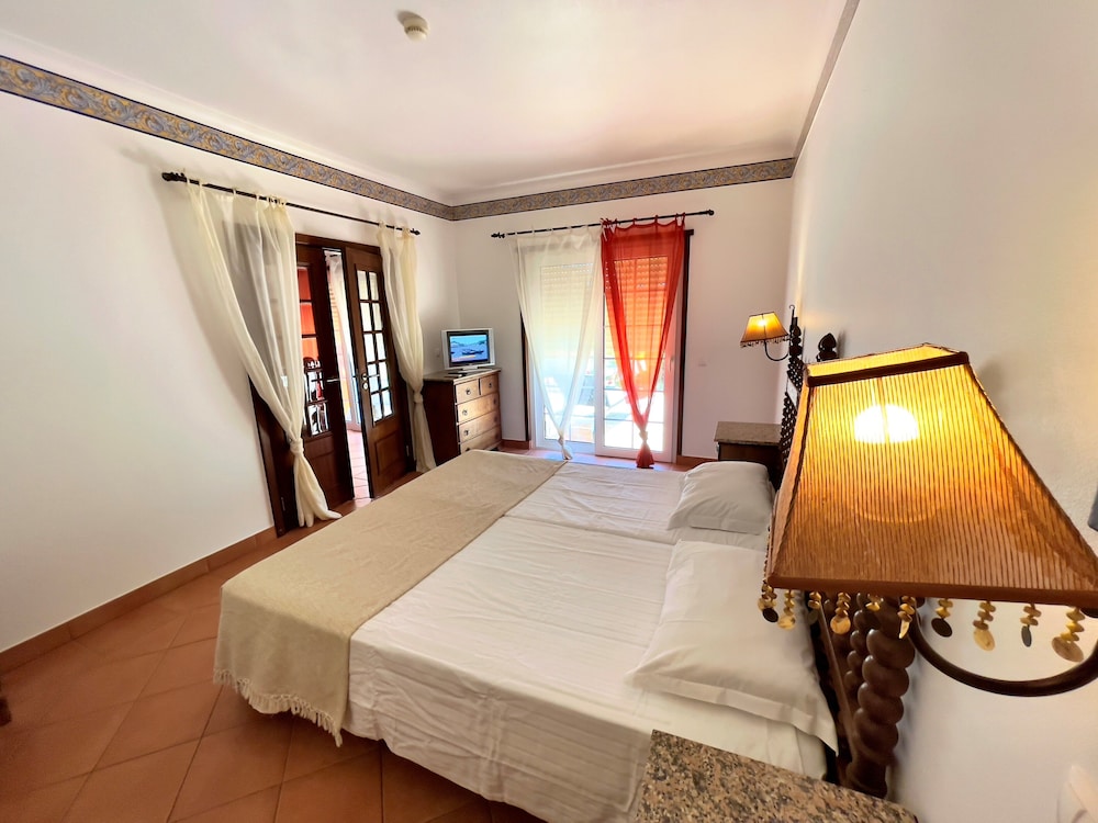 Suite - Photo 4