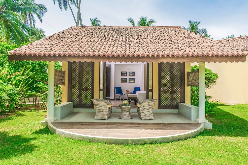 Luxury Villa with Plunge Pool