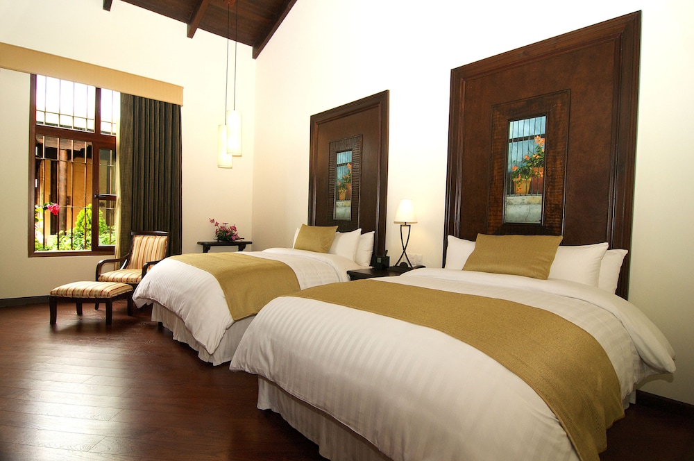 Deluxe Room, 2 Queen Beds - Photo 5