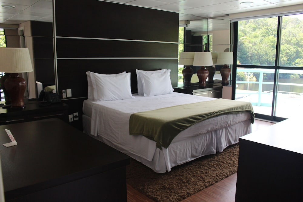 Deluxe Double Room photo 2