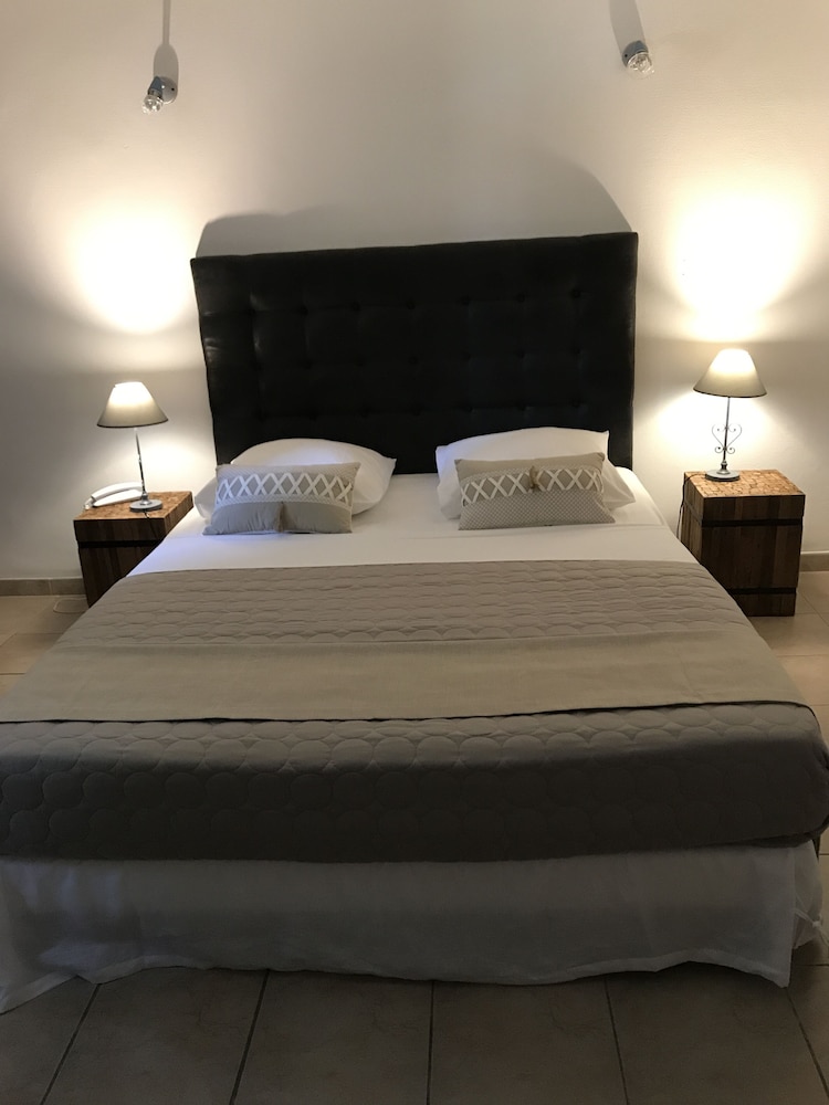 Superior Double Room - Photo 1