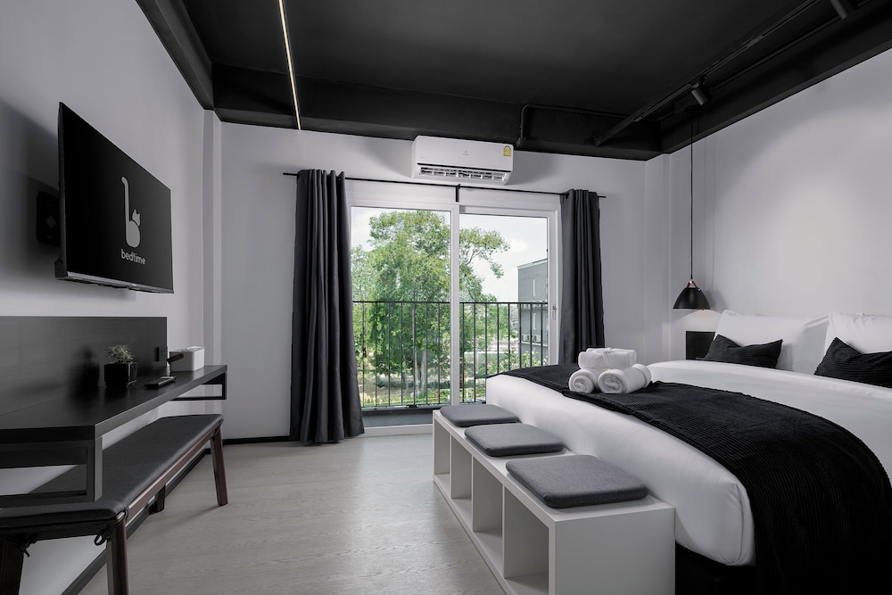 Deluxe Double Room, Balcony, Garden View - Photo 8