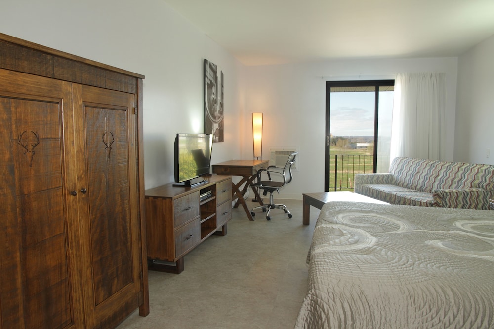 Signature Room, 1 Queen Bed (Vintage) photo 2