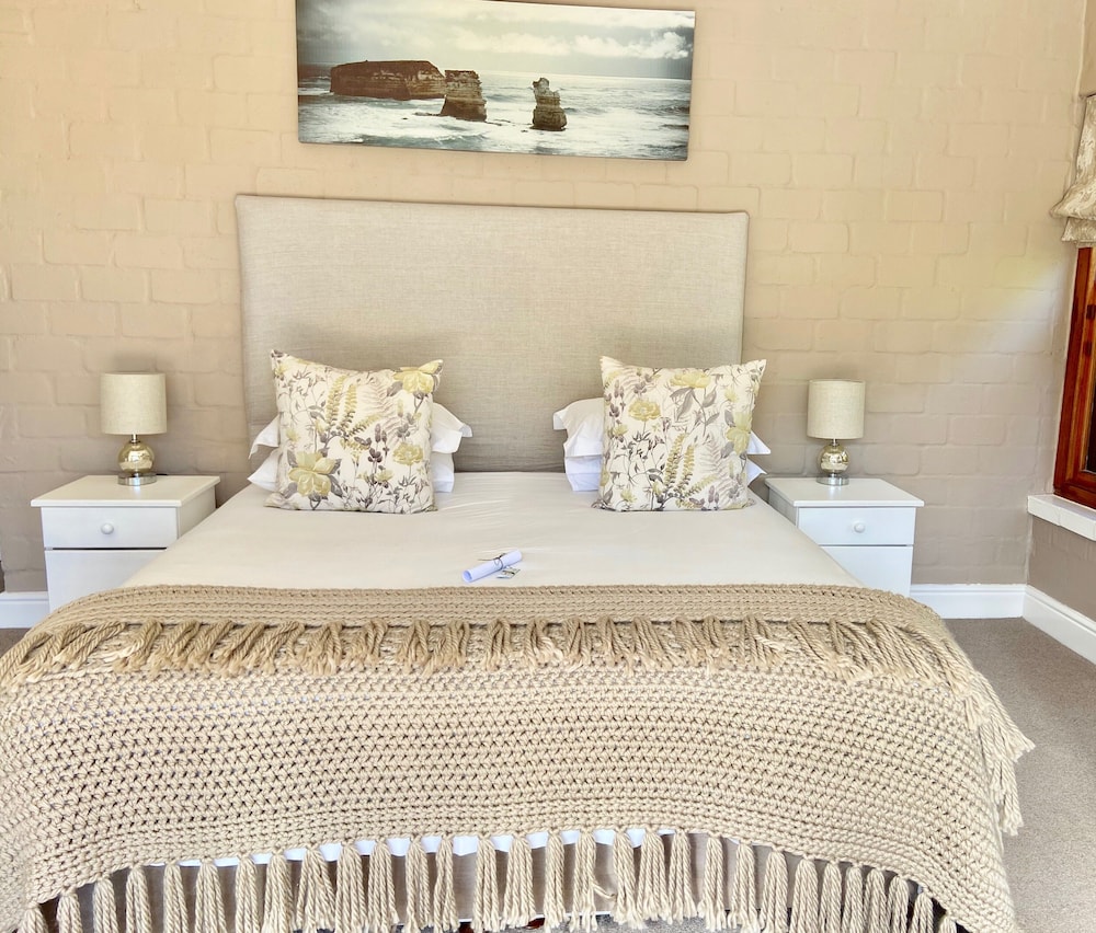Suite, Poolside - Photo 1