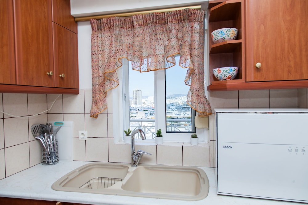 Apartment photo 2