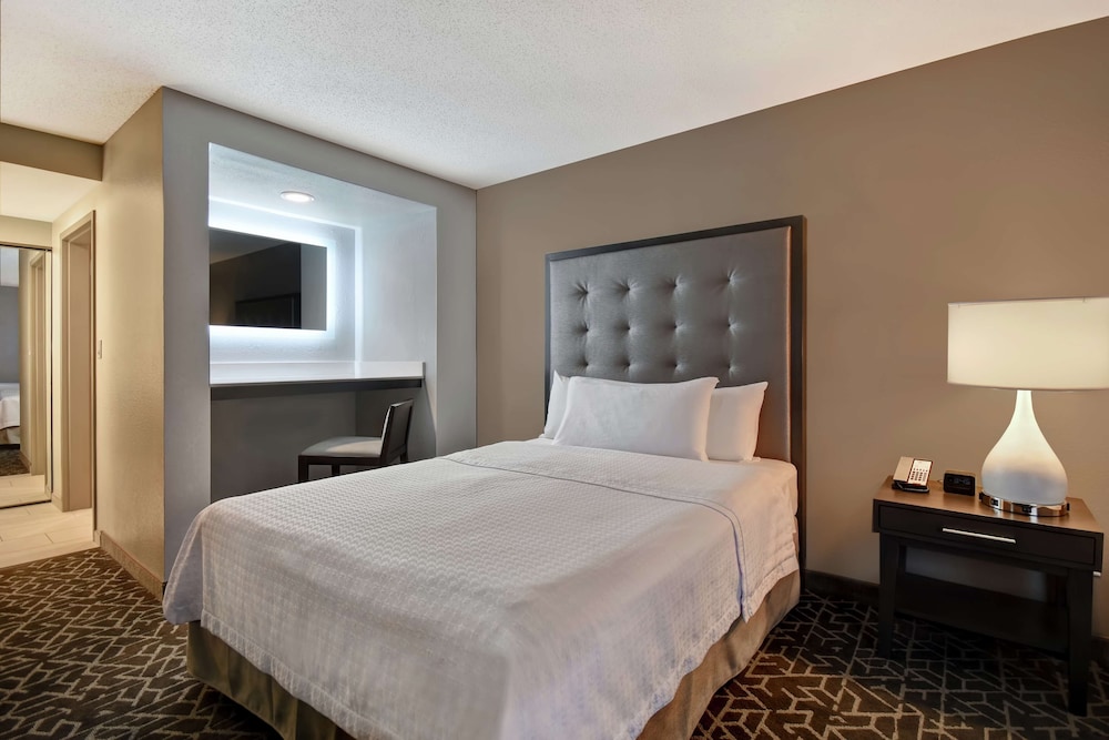 Suite, 1 Bedroom, Non Smoking (Bride) at Homewood Suites by Hilton Edgewater-NYC Area in Edgewater