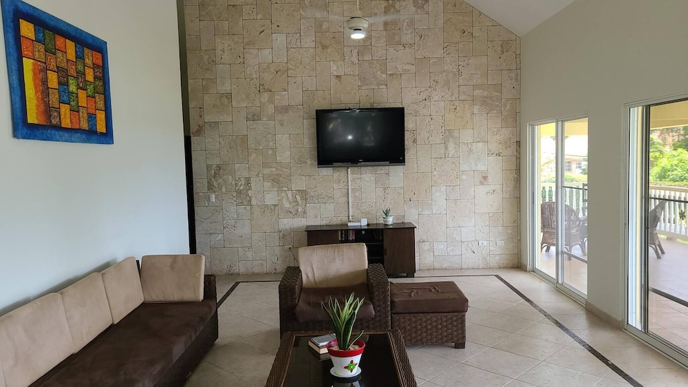 Villa, 4 Bedrooms, Smoking, Private Pool