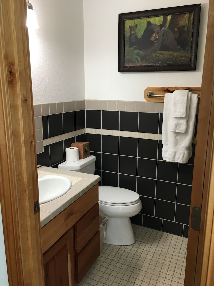 Room (#3) photo 3