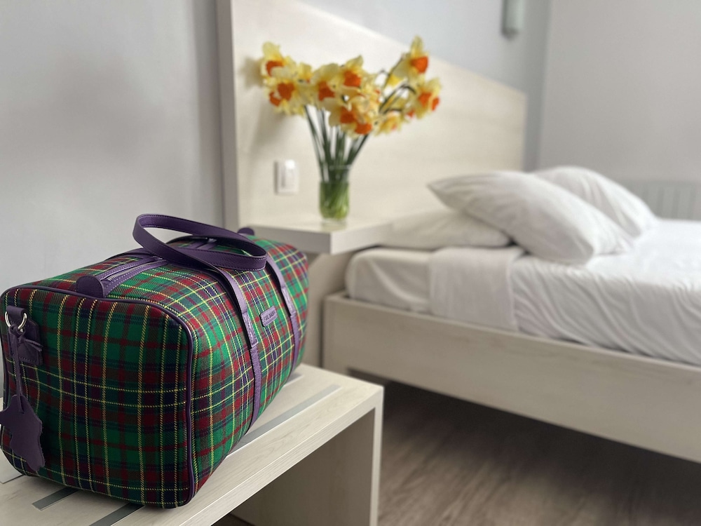 Standard Double Room, 1 Queen Bed