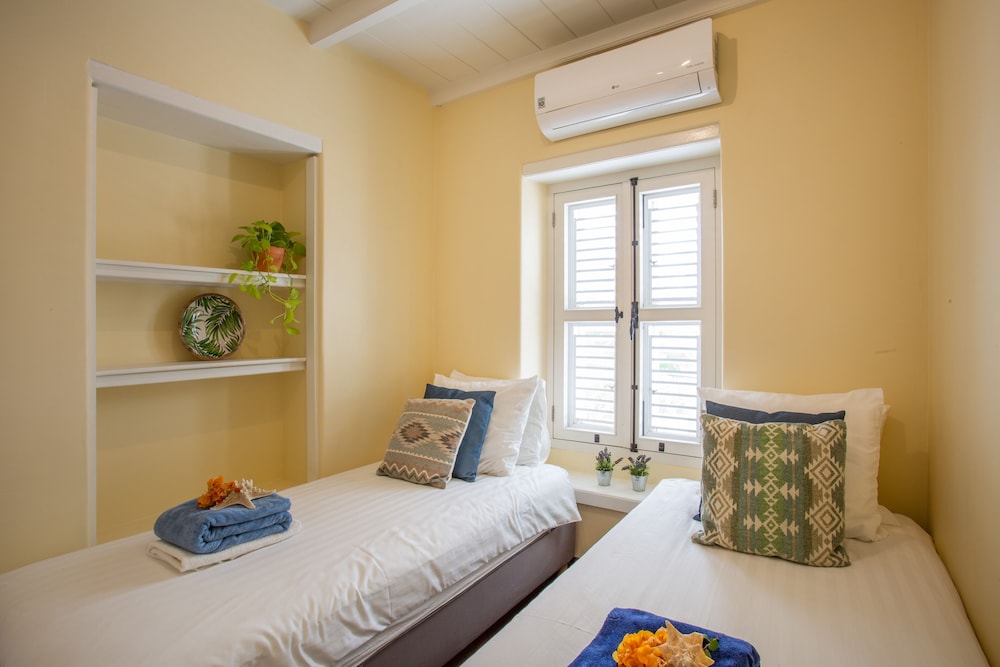 Deluxe Monumental top floor two bedroom apartment with private pool and terrace photo 3