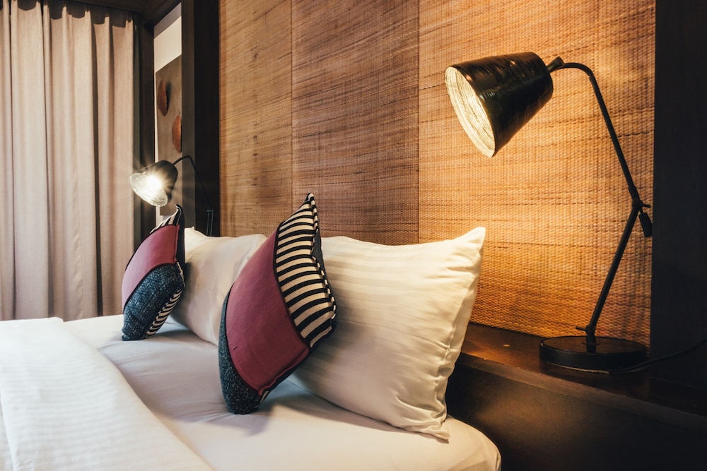 Deluxe Room, 1 Double or 2 Twin Beds - Photo 3