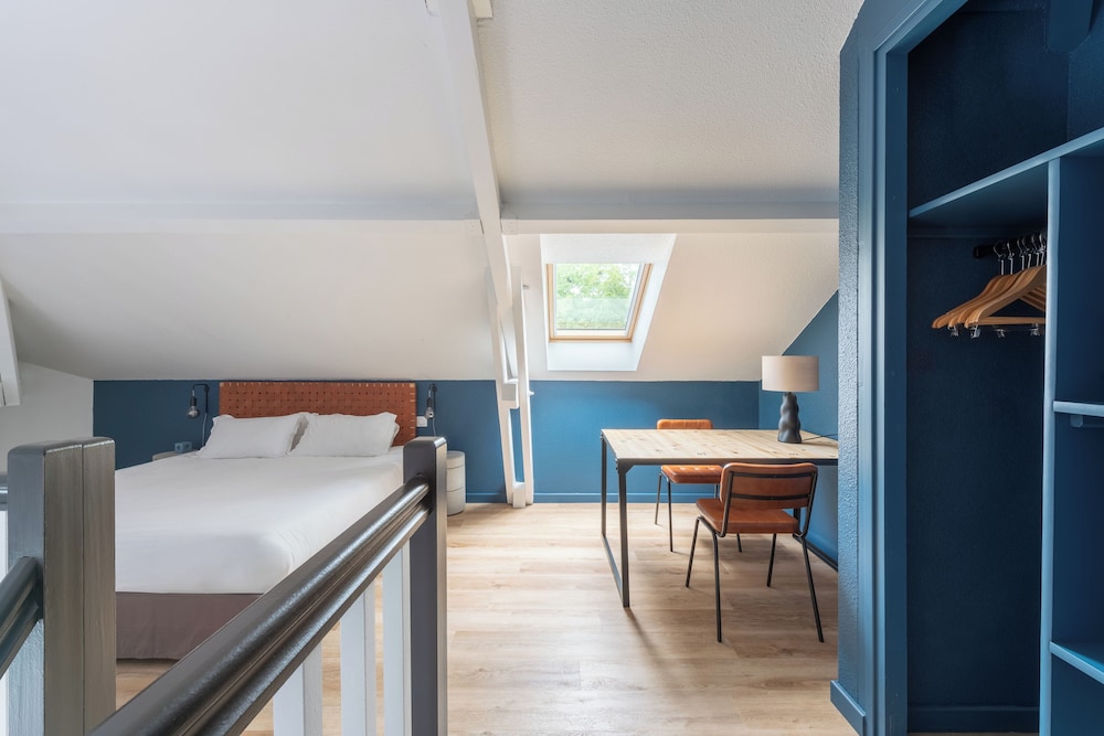 Family Suite, Multiple Beds, Non Smoking - Photo 4