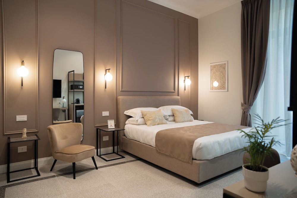 Deluxe Quadruple Room, Balcony