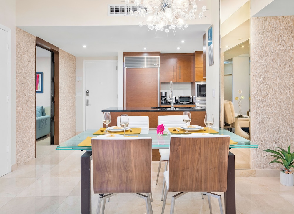 Design Apartment, 1 Bedroom, Balcony, Ocean View 4809 thumbnail 6