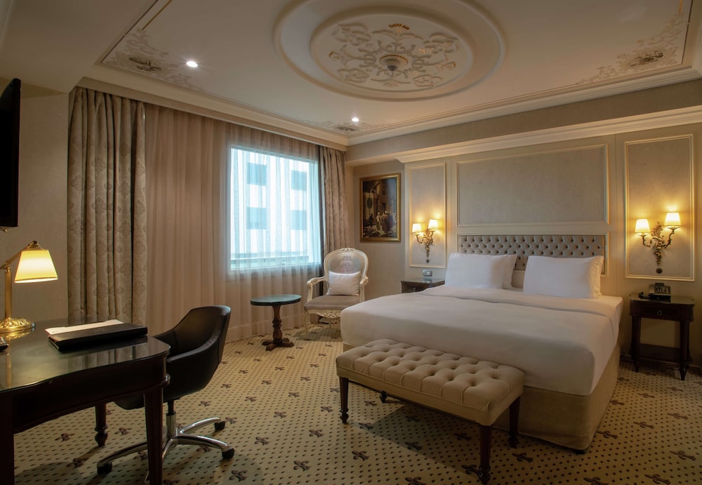 Suite, 1 Bedroom thumbnail 5