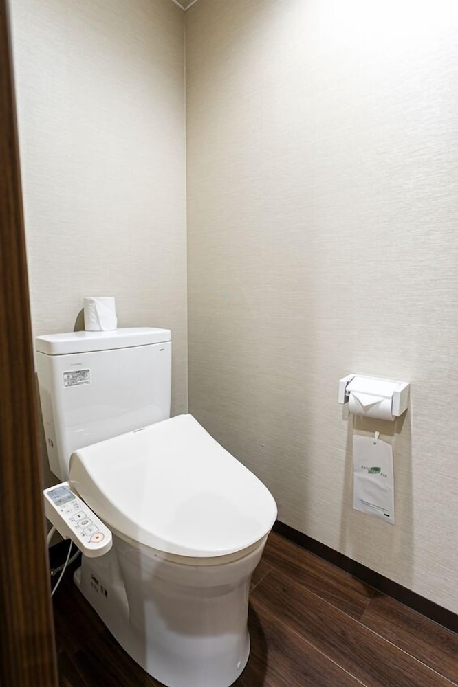 Superior Twin Room, Non Smoking - Photo 4