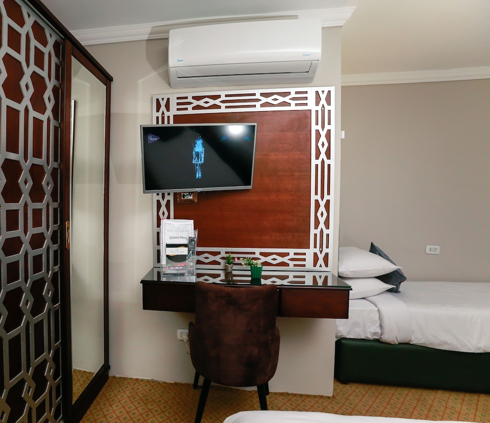 Superior Quadruple Room - Pyramids View With Terrace - Photo 12