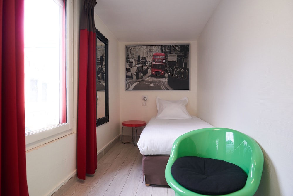 Single Room photo 1
