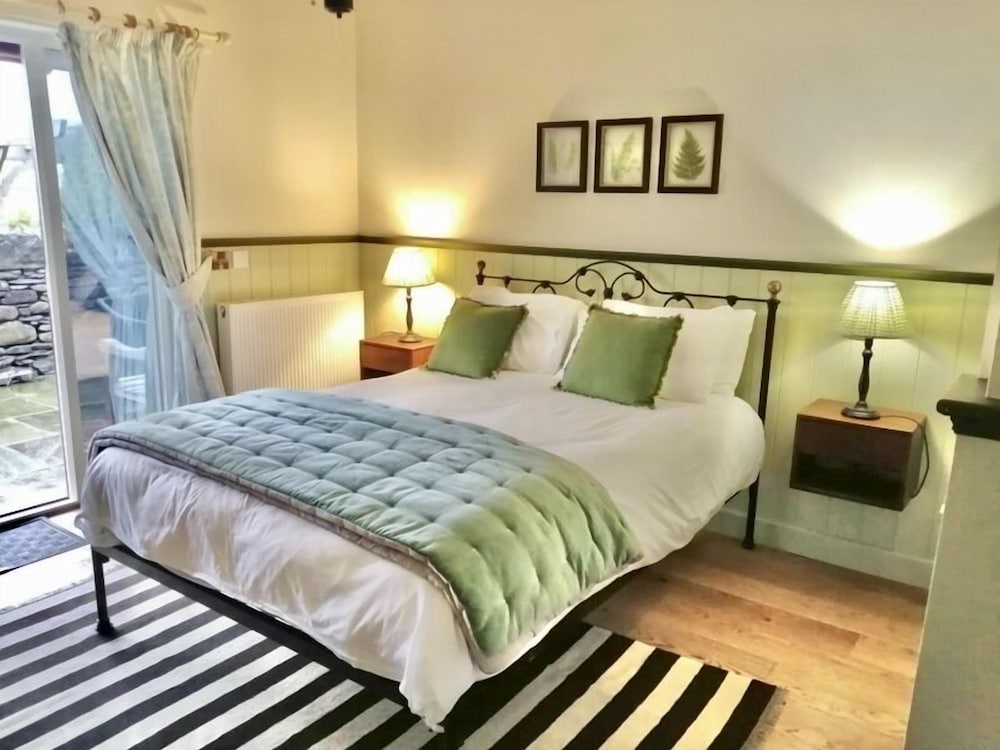 Dog Friendly External King Room