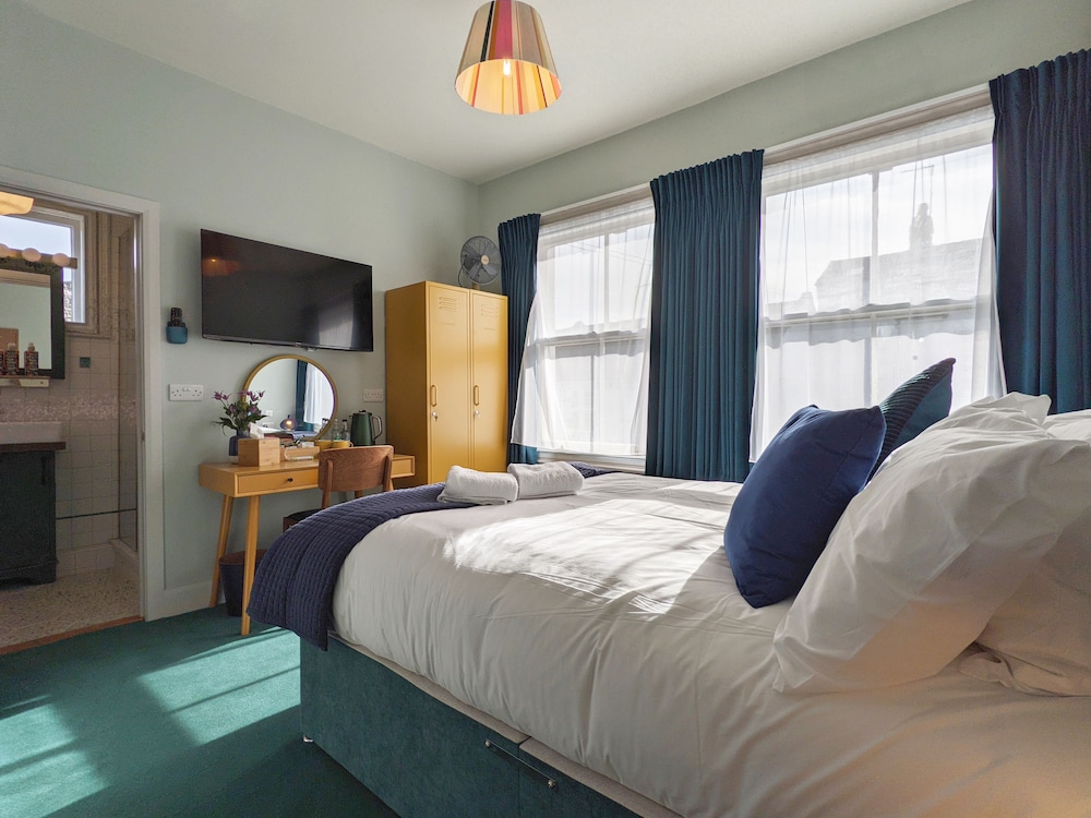 Double Room, Ensuite - Photo 1