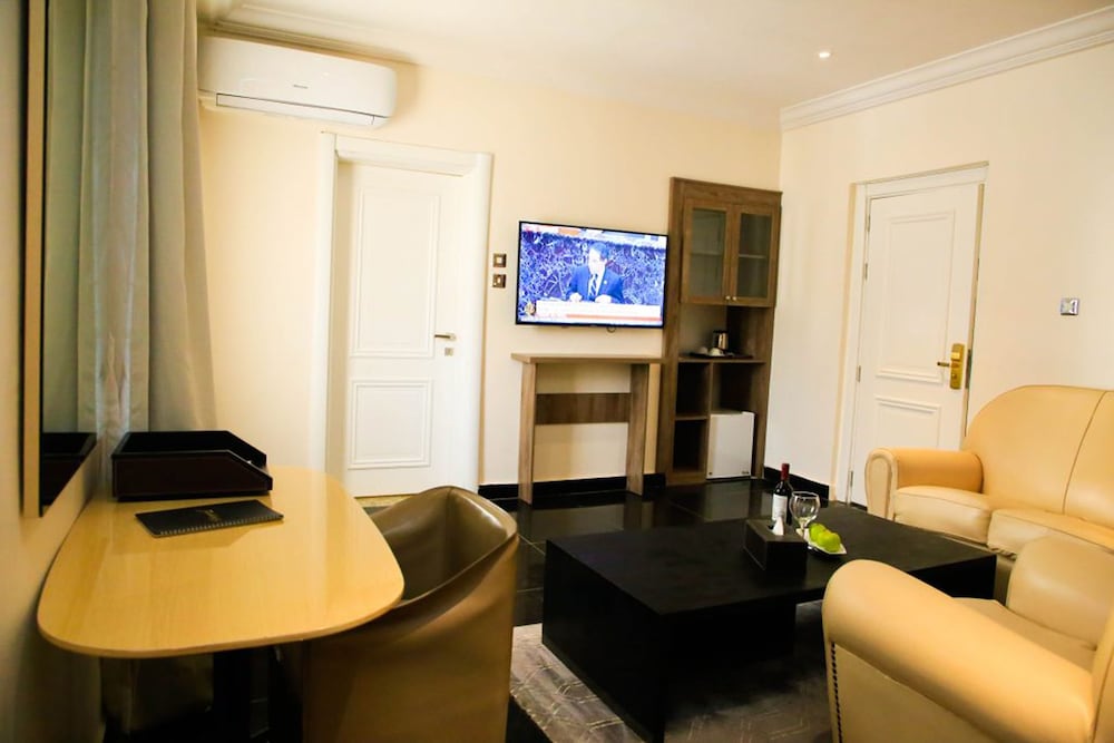 Executive Room photo 3