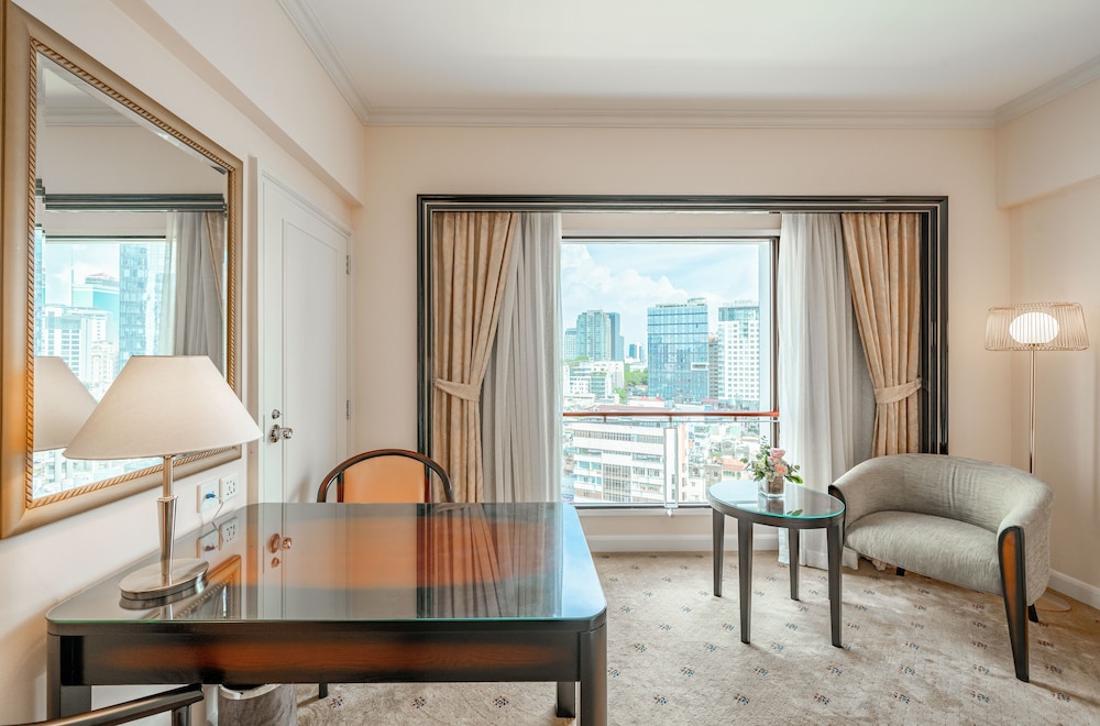 Deluxe Twin Room, City View photo 2