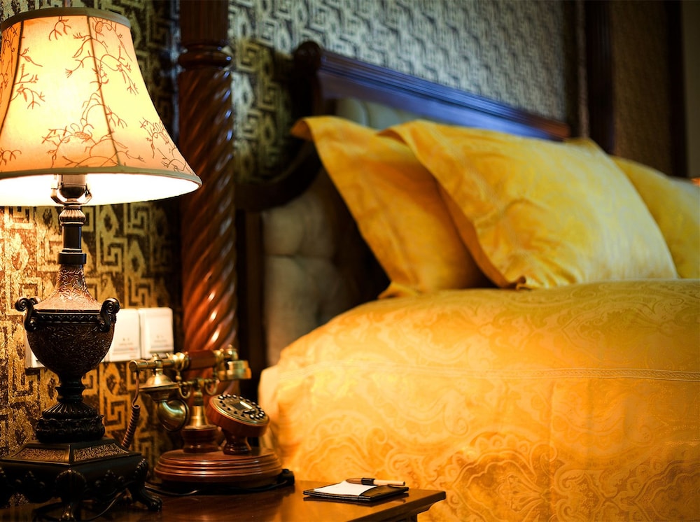 Deluxe Suite photo 2