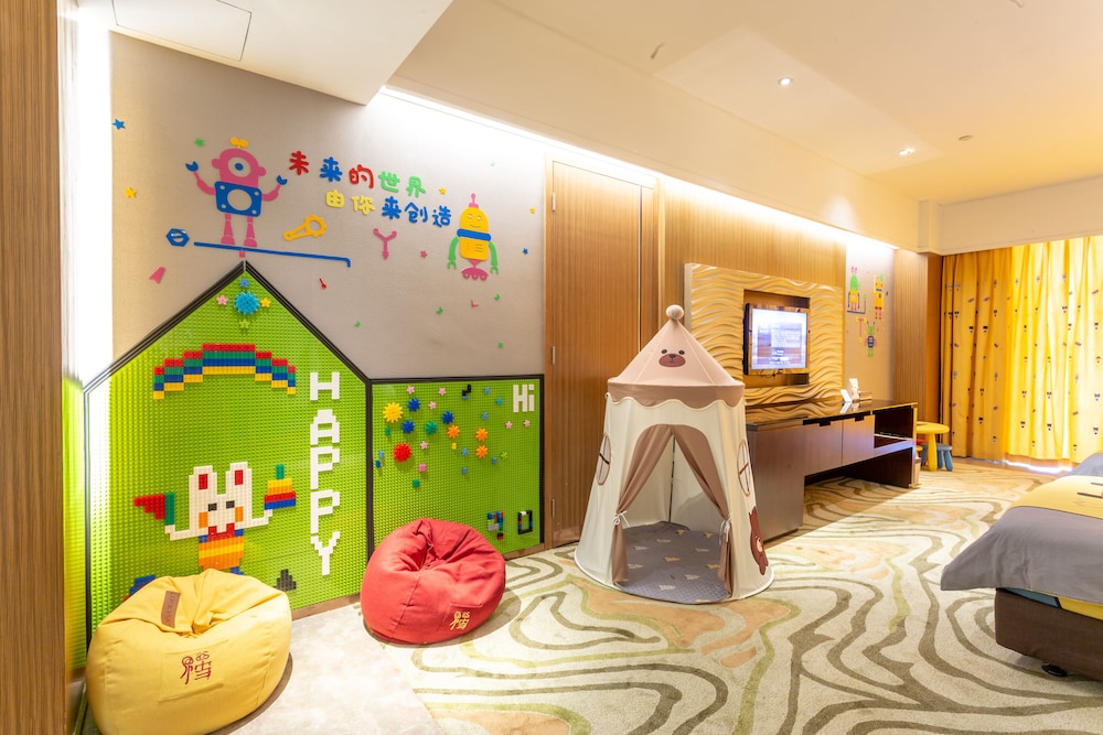 Family Suite - Photo 7