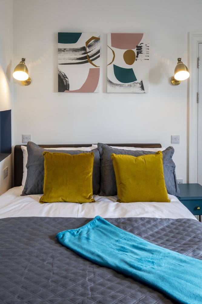 Premium Double Room, Ensuite - Photo 3