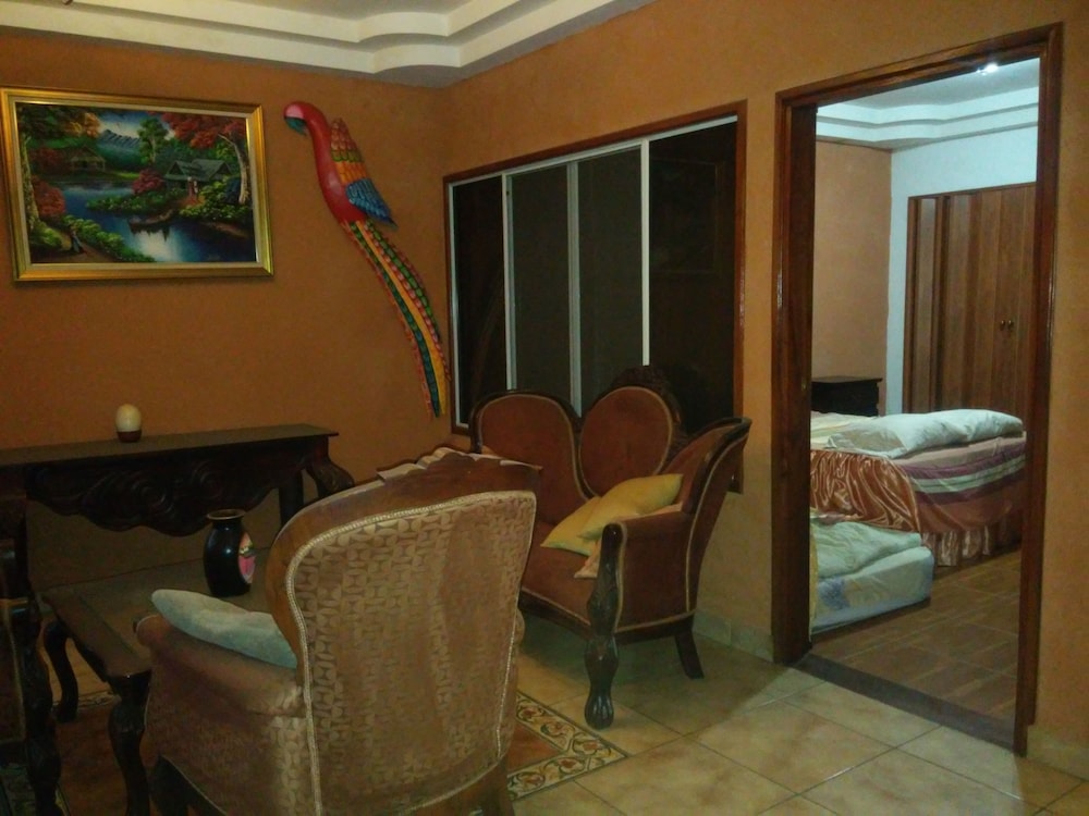 Basic Double Room photo 3