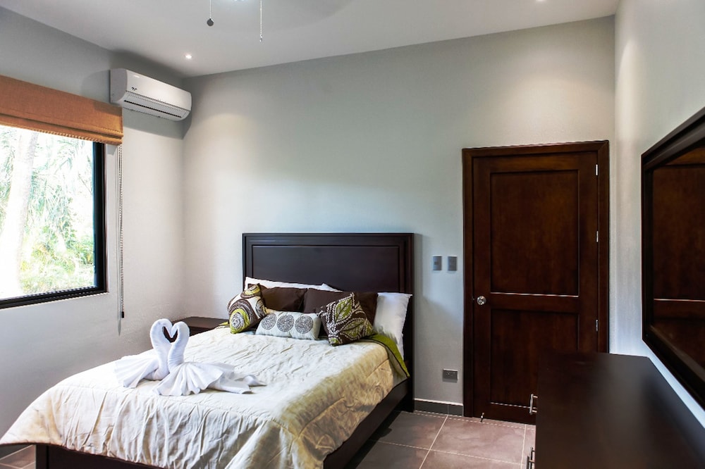 Villa Familiar, 2 habitaciones, vista al jardín