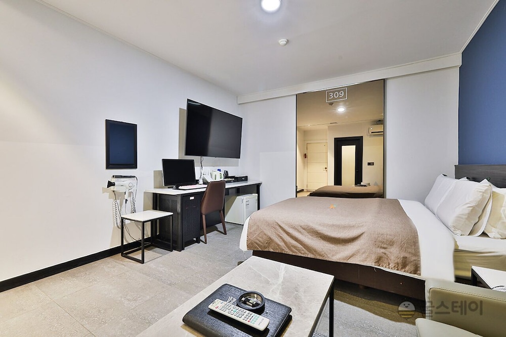 Standard Room - Photo 3