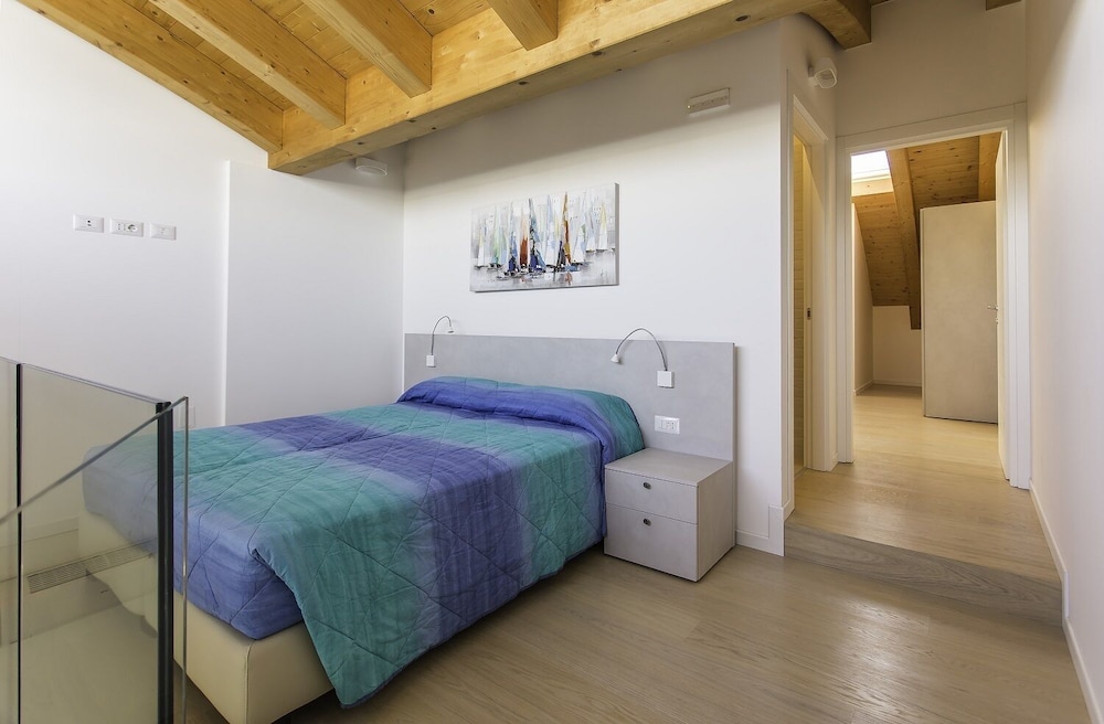 Duplex