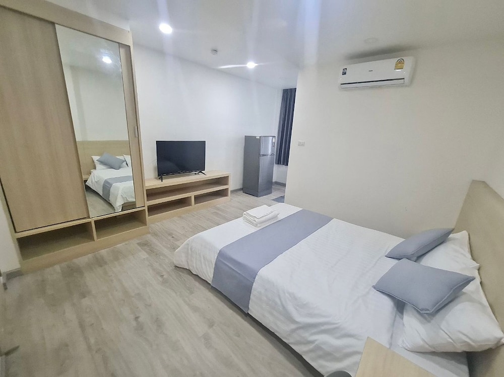 Standard Room photo 3