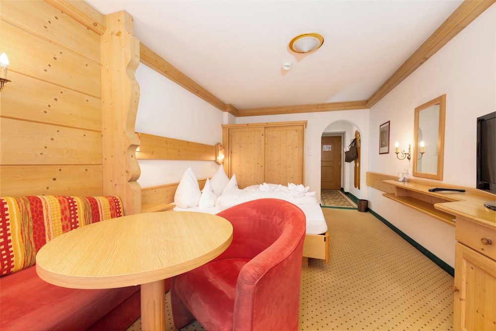 Basic Double Room