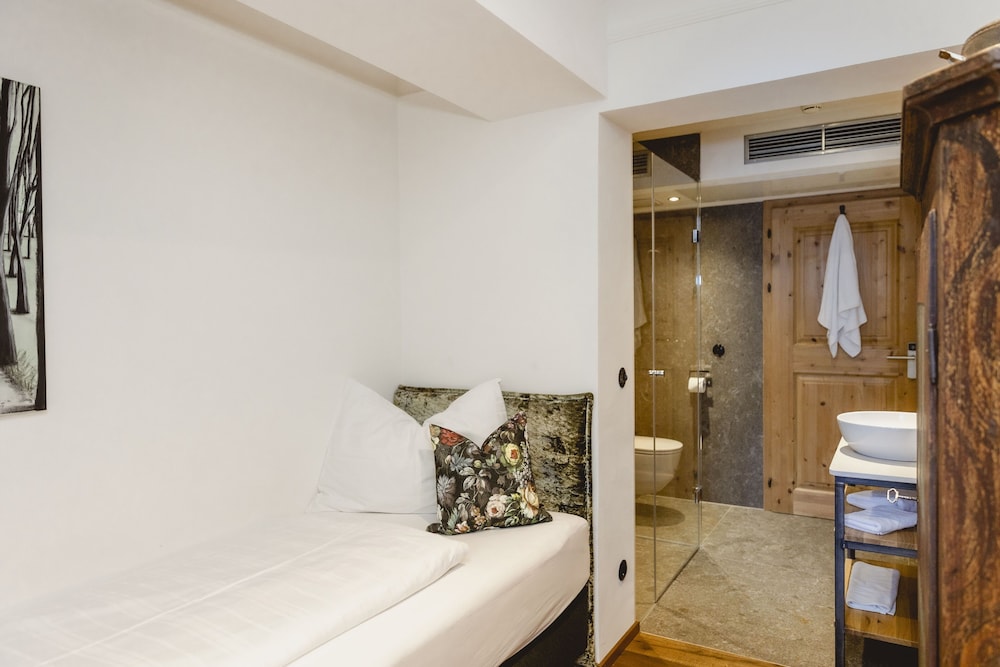 Standard Apartment, Lake View photo 1