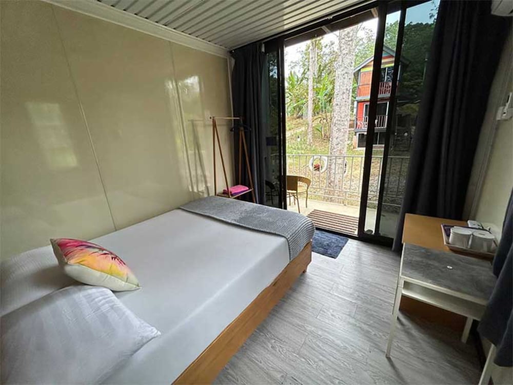 Exclusive Cabin, 1 Queen Bed, Shared Bathroom, River View