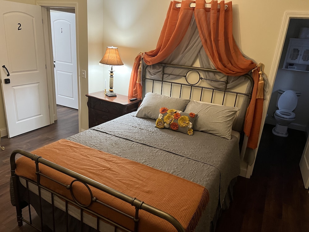 Room Number 2 photo 1