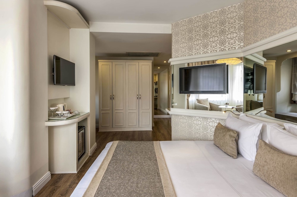 Double Room with Sofa Bed