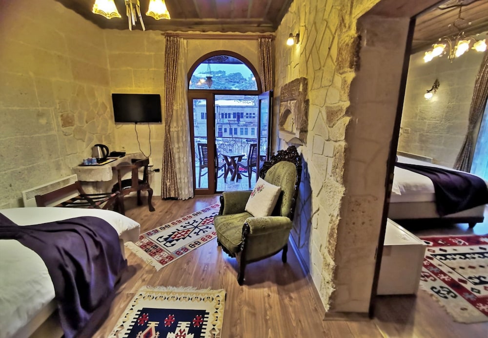 Suite, Balcony - Photo 6