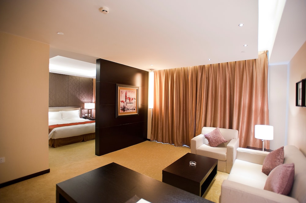 Elegant Room photo 1